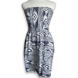 🌴 5/$13 Coveted Clothing Strapless Mini Dress